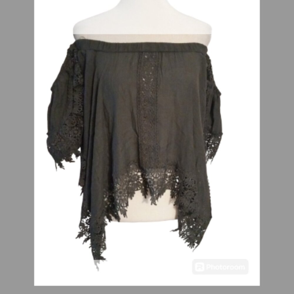 OneTheLand Charcoal Gray Off-The-Shoulder Lace Top M